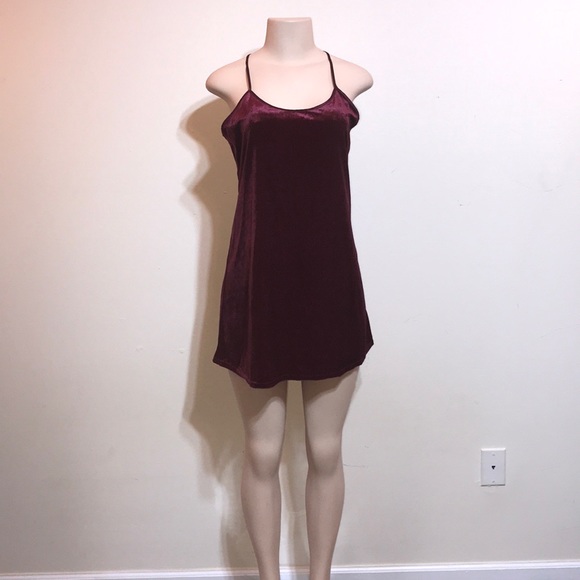 Vintage Crushed Red Velvet Lingerie Sleep Dress - Picture 3 of 11